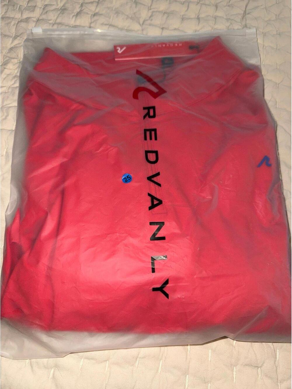 Redvanly Red Quarter Zip. XL New in Bag.